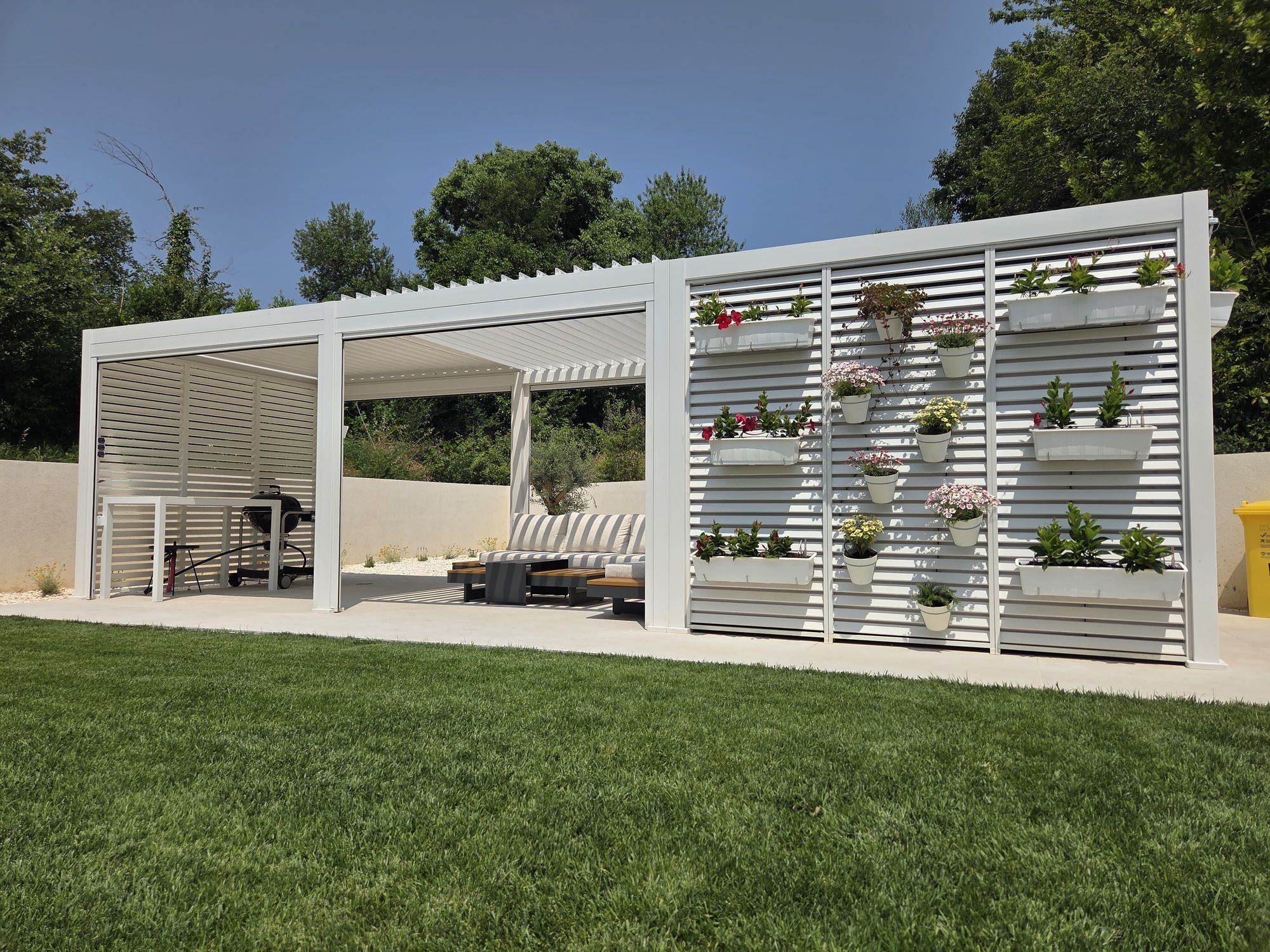 Bioklimatska pergola — Pergola Lux